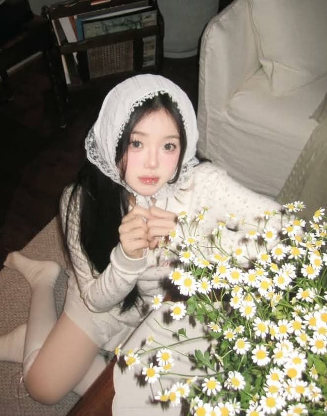 【外星甜心辣妹女神】(地球化名月亮梅)